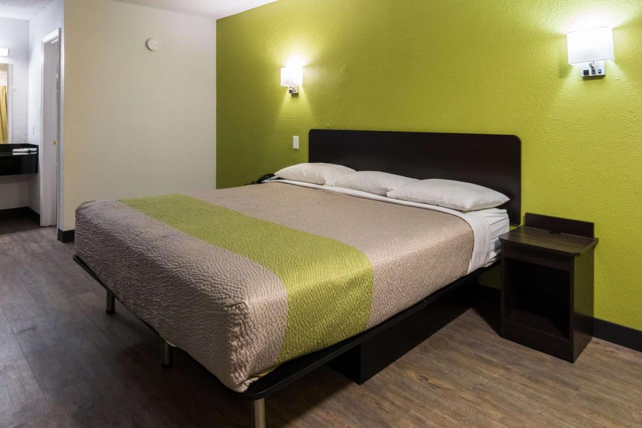 Motel 6 Irving - Loop 12 Zewnętrze zdjęcie